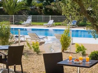 Oceania Nantes 4*